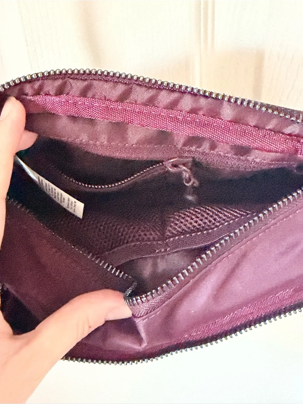 lululemon crossbody Bag - Burgundy